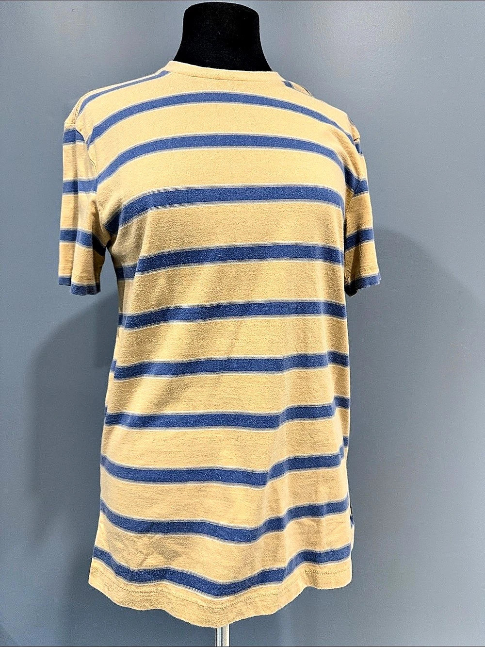 American Eagle Super Soft Standard Fit Striped Tee in Yellow & Blue Size Small